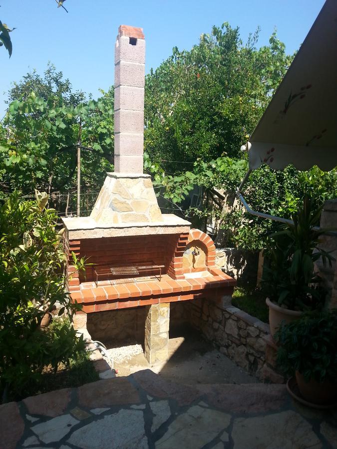 Altin Skrapari Guesthouse Ксамил Екстериор снимка